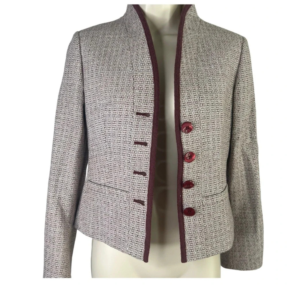 Petite Sophisticate Gray and Burgundy Blazer